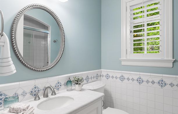 3937 Osler Street Shaughnessy