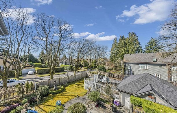 5885 Angus Drive South Granville