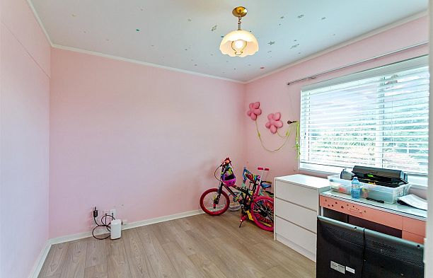768 W 53rd Avenue South Cambie