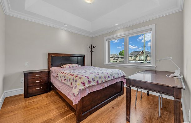 1019 W 47th Avenue South Granville