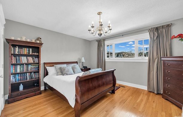 3178 W 16th Avenue Arbutus