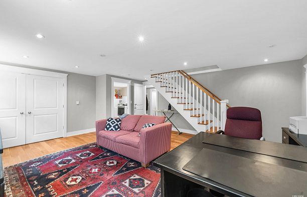 3178 W 16th Avenue Arbutus