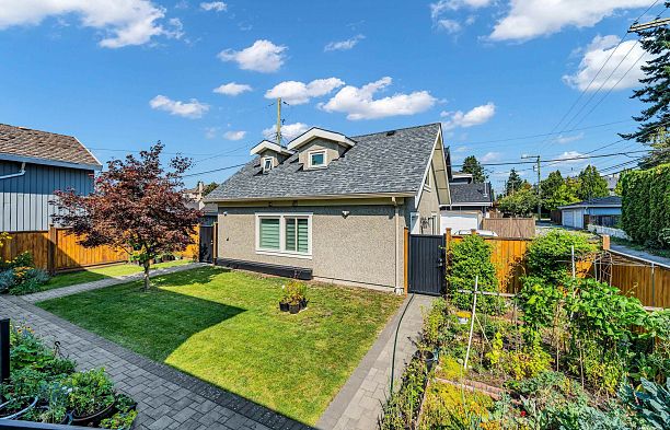 1019 W 47th Avenue South Granville
