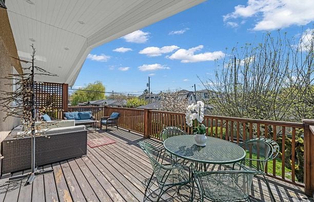 3178 W 16th Avenue Arbutus
