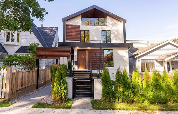 1 4215 W 13th Avenue Point Grey