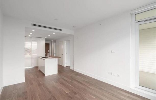 202 375 W 59th Avenue South Cambie