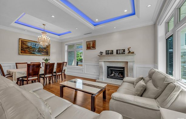 1019 W 47th Avenue South Granville
