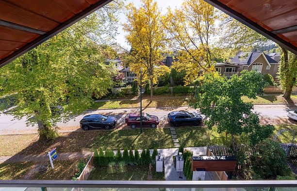 1 4215 W 13th Avenue Point Grey