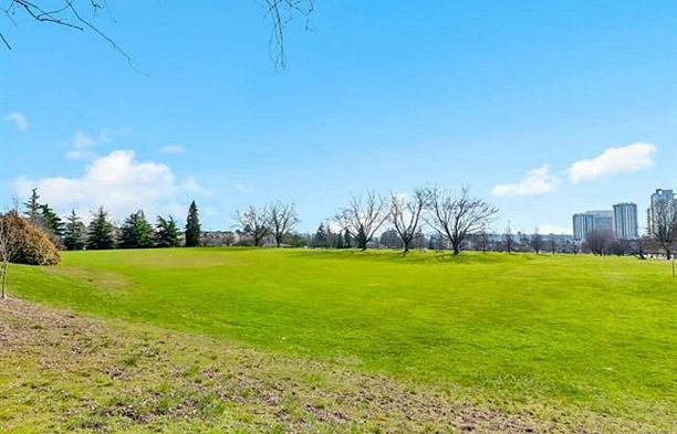202 375 W 59th Avenue South Cambie