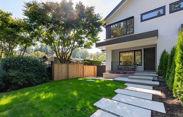 4477 Wallace Street Dunbar