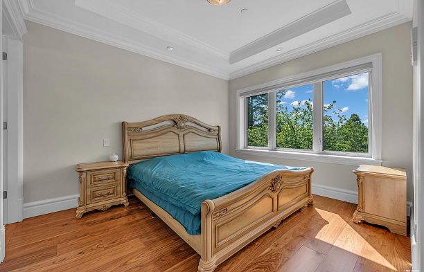 1019 W 47th Avenue South Granville