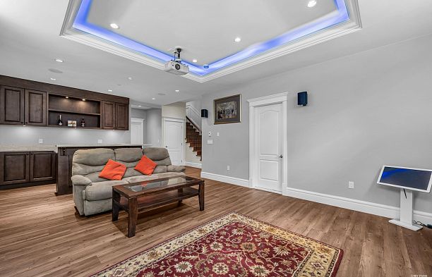 1019 W 47th Avenue South Granville