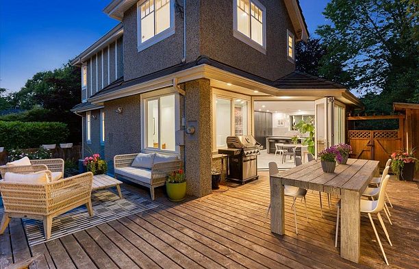 1910 Quilchena Crescent Quilchena