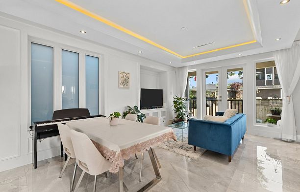 2848 W 17th Avenue Arbutus