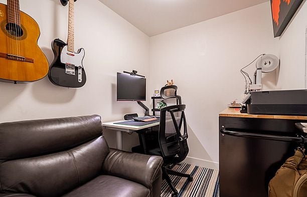 501 7228 Adera Street South Granville