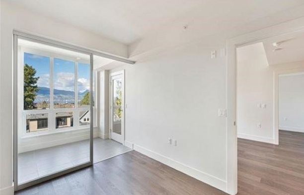 303 3639 W 16th Avenue Point Grey