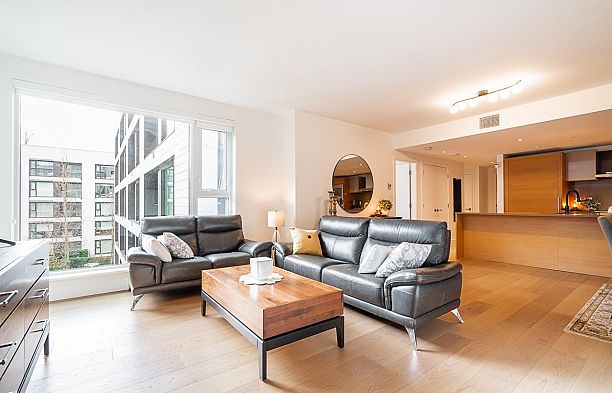 501 7228 Adera Street South Granville
