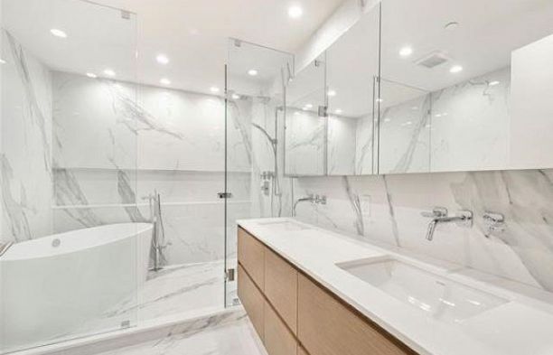 303 3639 W 16th Avenue Point Grey