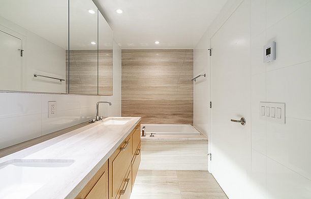 501 7228 Adera Street South Granville