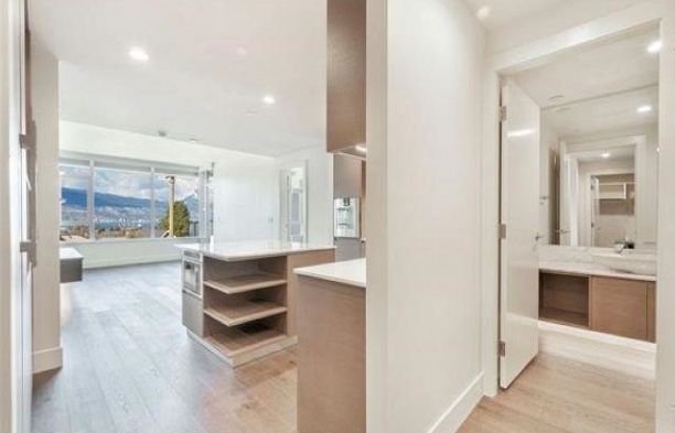 303 3639 W 16th Avenue Point Grey