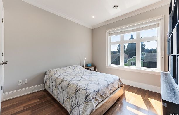 4698 W 11th Avenue Point Grey