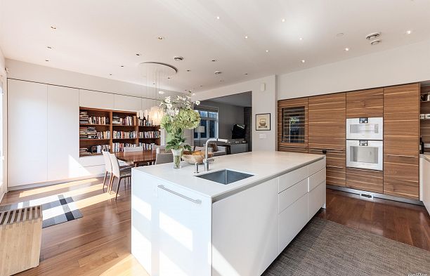 4698 W 11th Avenue Point Grey