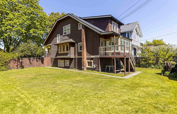 3536 W 22nd Avenue Dunbar