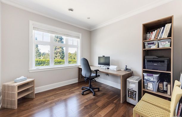 4698 W 11th Avenue Point Grey