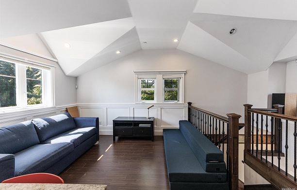 4698 W 11th Avenue Point Grey