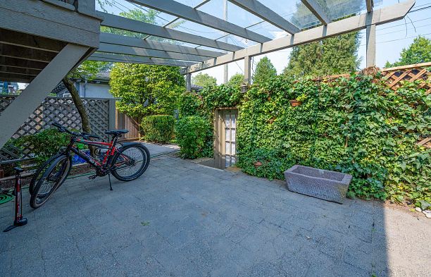 4427 W 7th Avenue Point Grey