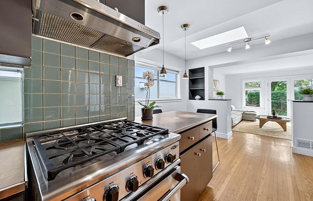 4427 W 7th Avenue Point Grey