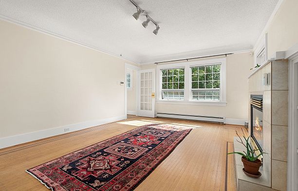 909 W 18th Avenue Cambie