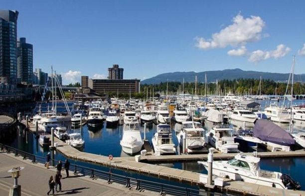 206 1477 W Pender Street Coal Harbour