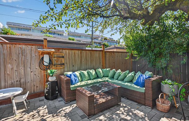 3658 W 26th Avenue Dunbar