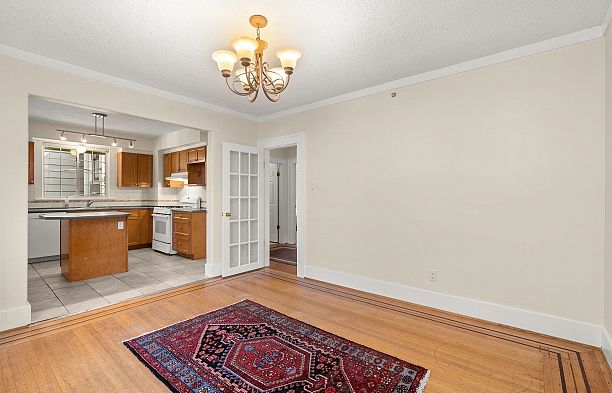 909 W 18th Avenue Cambie