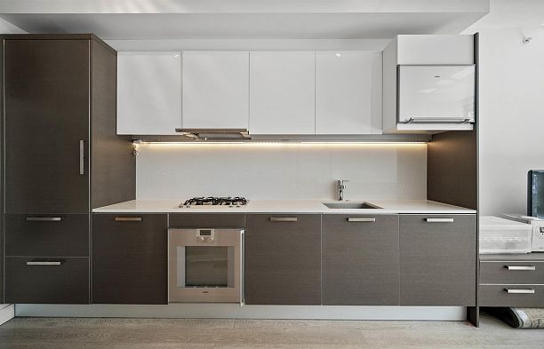 206 1477 W Pender Street Coal Harbour