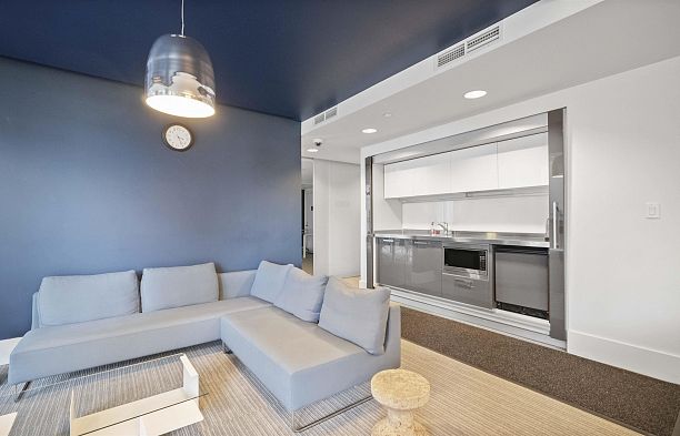 206 1477 W Pender Street Coal Harbour