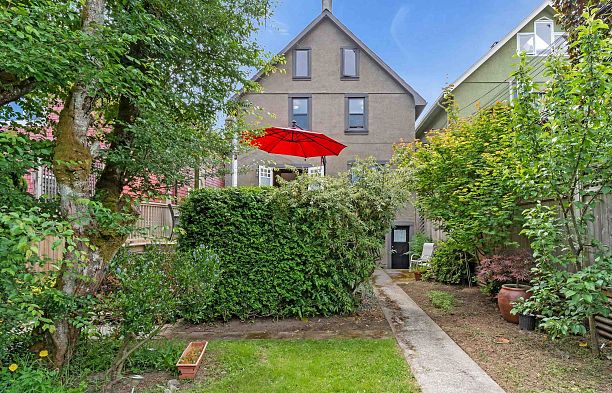 251 E 21st Avenue Main