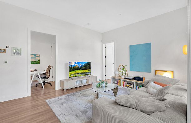 106 6999 Cambie Street South Cambie