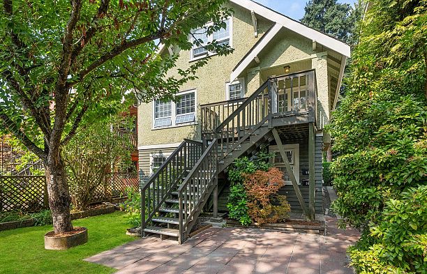 909 W 18th Avenue Cambie