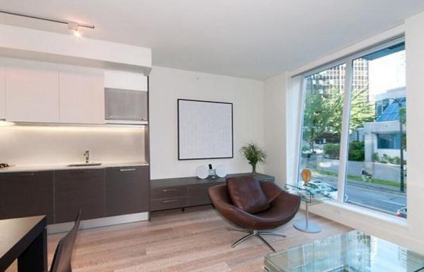 206 1477 W Pender Street Coal Harbour