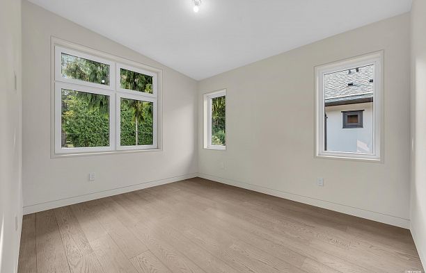 4465 Wallace Street Dunbar