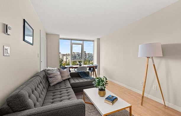 714 445 W 2nd Avenue False Creek