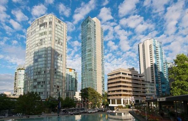 206 1477 W Pender Street Coal Harbour