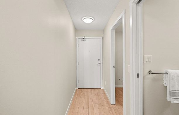 714 445 W 2nd Avenue False Creek