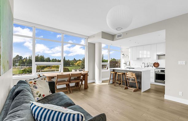 709 6383 Cambie Street Oakridge VW