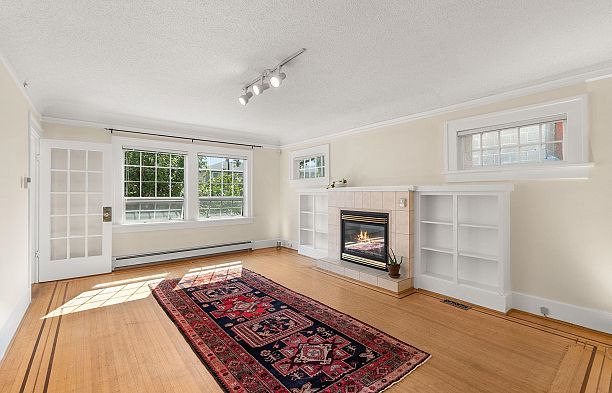909 W 18th Avenue Cambie
