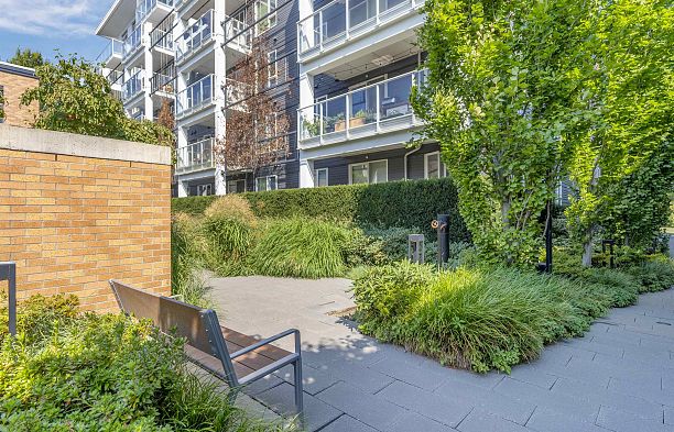 106 6999 Cambie Street South Cambie