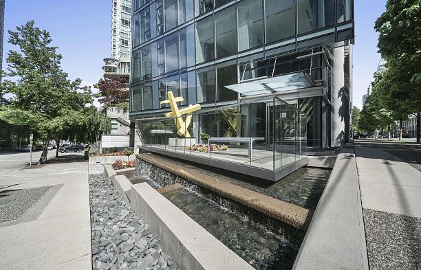 206 1477 W Pender Street Coal Harbour