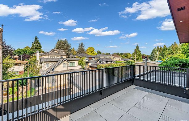 4465 Wallace Street Dunbar